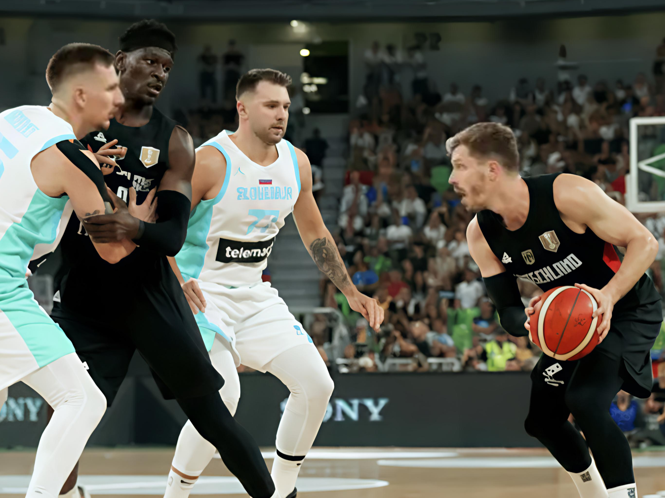 转折点圣安东尼奥马刺内部沟通，NBA常规赛转会期攻防权衡，引发热议，团队化学反应显著的简单介绍-kaiyun